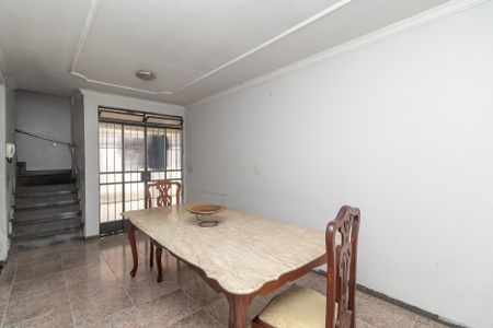 Casa à venda com 335m², 4 quartos e sem vagaSala de Jantar