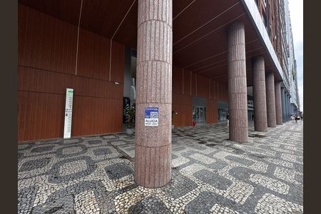 Studio para alugar com 33m², 1 quarto e sem vaga Studio para alugar com 33m², 1 quarto e sem vagaFachada