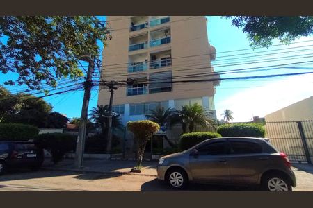 Apartamento para alugar com 120m², 2 quartos e 1 vaga Apartamento para alugar com 120m², 2 quartos e 1 vagaFachada