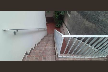 Casa à venda com 174m², 5 quartos e 3 vagasAcesso ao Espaço Gourmet