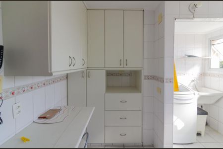 Apartamento para alugar com 70m², 3 quartos e 2 vagasCozinha