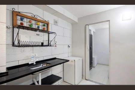 Apartamento para alugar com 1 quarto, 25m² em Santa Efigênia, Belo Horizonte