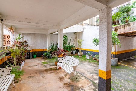 Apartamento à venda com 99m², 3 quartos e 2 vagas Apartamento à venda com 99m², 3 quartos e 2 vagasÁrea comum
