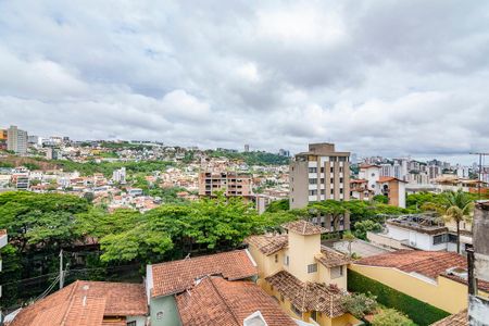 Apartamento à venda com 99m², 3 quartos e 2 vagas Apartamento à venda com 99m², 3 quartos e 2 vagasQuarto 2