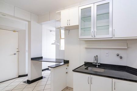 Apartamento à venda com 99m², 3 quartos e 2 vagas Apartamento à venda com 99m², 3 quartos e 2 vagasCozinha