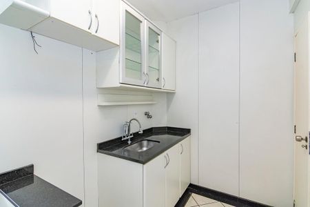 Apartamento à venda com 99m², 3 quartos e 2 vagas Apartamento à venda com 99m², 3 quartos e 2 vagasCozinha