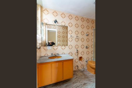 Apartamento à venda com 99m², 3 quartos e 2 vagas Apartamento à venda com 99m², 3 quartos e 2 vagasBanheiro da Suíte