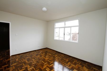 Sala de apartamento à venda com 3 quartos, 60m² em Padre Eustáquio, Belo Horizonte