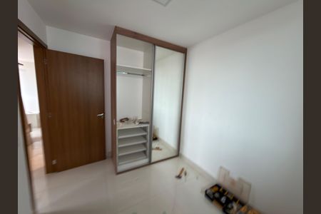 Apartamento para alugar com 3 quartos, 71m² em Setor Habitacional Arniqueira, Brasília