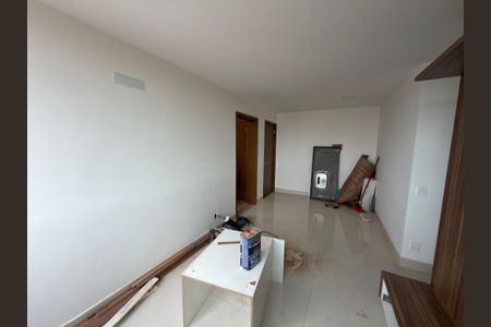 Apartamento para alugar com 3 quartos, 71m² em Setor Habitacional Arniqueira, Brasília