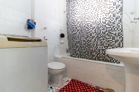 Banheiro de kitnet/studio à venda com 1 quarto, 72m² em Vila Buarque, São Paulo