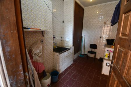 Casa à venda com 398m², 4 quartos e 8 vagasÁrea de Serviço