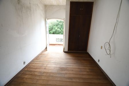 Casa à venda com 398m², 4 quartos e 8 vagasQuarto 1