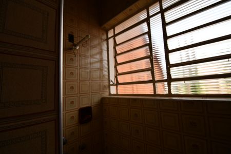 Casa à venda com 398m², 4 quartos e 8 vagasBanheiro Suíte