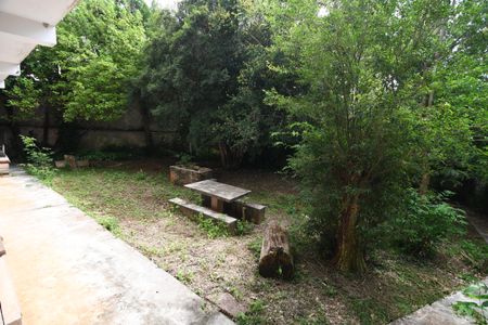 Casa à venda com 398m², 4 quartos e 8 vagasJardim