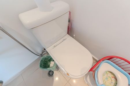 Apartamento à venda com 123m², 3 quartos e 2 vagas Apartamento à venda com 123m², 3 quartos e 2 vagasLavabo