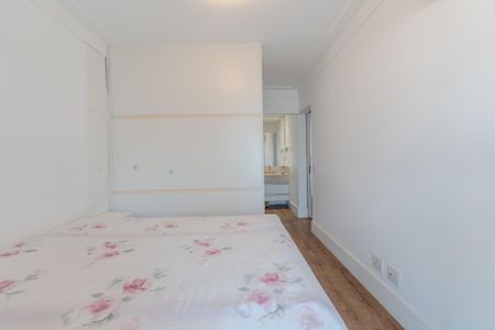 Apartamento à venda com 123m², 3 quartos e 2 vagas Apartamento à venda com 123m², 3 quartos e 2 vagasSuíte 1