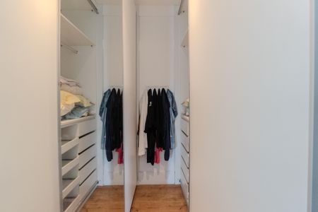 Apartamento à venda com 123m², 3 quartos e 2 vagas Apartamento à venda com 123m², 3 quartos e 2 vagasSuíte 1