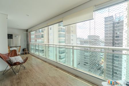 Apartamento à venda com 123m², 3 quartos e 2 vagas Apartamento à venda com 123m², 3 quartos e 2 vagasSacada