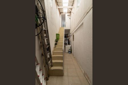 Casa à venda com 100m², 3 quartos e 2 vagas Casa à venda com 100m², 3 quartos e 2 vagasQuintal