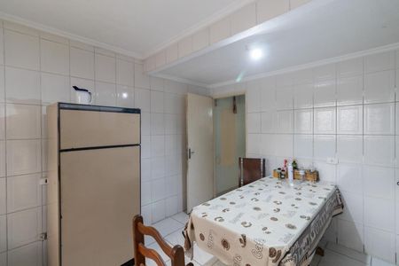 Casa à venda com 100m², 3 quartos e 2 vagas Casa à venda com 100m², 3 quartos e 2 vagasCozinha