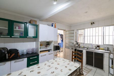 Casa à venda com 100m², 3 quartos e 2 vagas Casa à venda com 100m², 3 quartos e 2 vagasCozinha