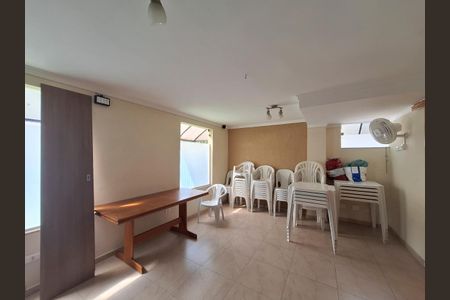 Apartamento à venda com 50m², 2 quartos e 1 vaga Apartamento à venda com 50m², 2 quartos e 1 vagaÁrea comum - Salão de festas