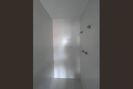 Apartamento à venda com 81m², 3 quartos e 1 vagaBanheiro Social