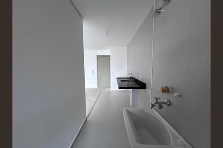 Apartamento à venda com 81m², 3 quartos e 1 vagaÁrea de Serviço