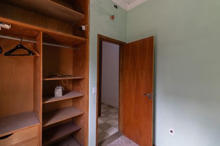 Casa à venda com 250m², 4 quartos e 2 vagas Casa à venda com 250m², 4 quartos e 2 vagasQuarto 2