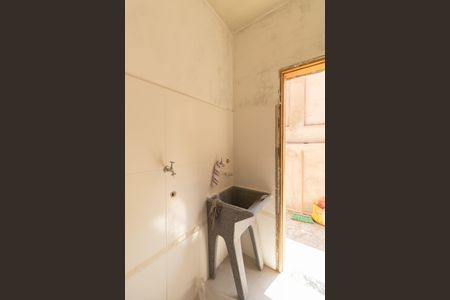 Casa à venda com 250m², 4 quartos e 2 vagas Casa à venda com 250m², 4 quartos e 2 vagasCasa 2 Área de Serviço