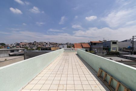 Casa à venda com 250m², 4 quartos e 2 vagas Casa à venda com 250m², 4 quartos e 2 vagasTerraço
