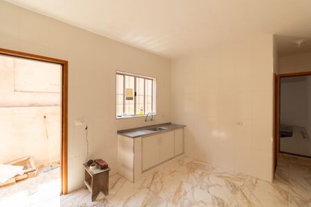 Casa à venda com 250m², 4 quartos e 2 vagas Casa à venda com 250m², 4 quartos e 2 vagasCasa 2 Cozinha