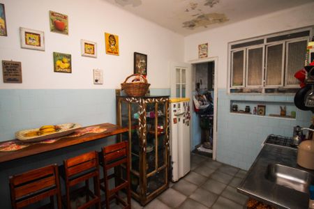 Apartamento para alugar com 67m², 2 quartos e sem vagaCozinha