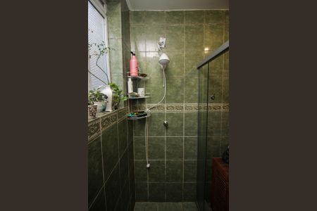 Apartamento para alugar com 67m², 2 quartos e sem vagaBanheiro