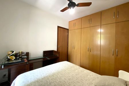 Apartamento à venda com 148m², 4 quartos e 3 vagasQuarto 4