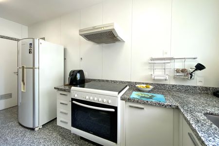 Apartamento à venda com 148m², 4 quartos e 3 vagasCozinha