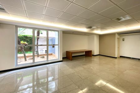 Apartamento à venda com 148m², 4 quartos e 3 vagasÁrea comum - Salão de festas