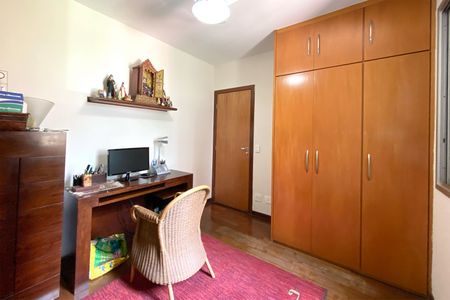 Apartamento à venda com 148m², 4 quartos e 3 vagasQuarto 3