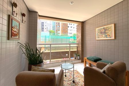 Apartamento à venda com 148m², 4 quartos e 3 vagasVaranda da Sala