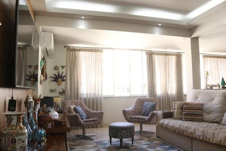 Sala de apartamento à venda com 3 quartos, 120m² em Copacabana, Rio de Janeiro