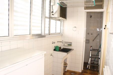 Apartamento para alugar com 107m², 1 quarto e 1 vagaÁrea de Serviço