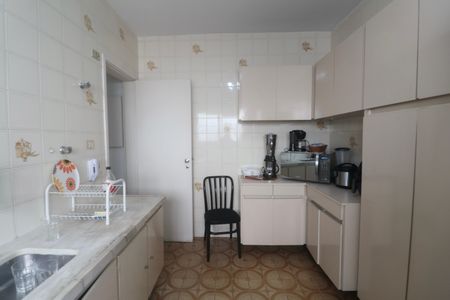 Apartamento para alugar com 168m², 4 quartos e 1 vagaCozinha