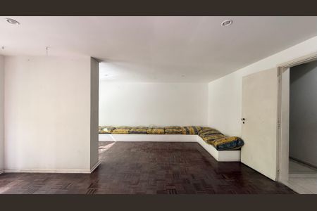 Apartamento para alugar com 168m², 4 quartos e 1 vagaÁrea comum