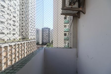 Apartamento para alugar com 168m², 4 quartos e 1 vagaVaranda