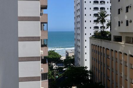 Vista de apartamento para alugar com 4 quartos, 168m² em Centro, Guarujá