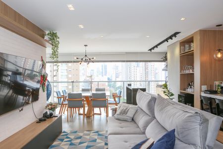 Sala de apartamento à venda com 3 quartos, 106m² em Vila Romana, São Paulo