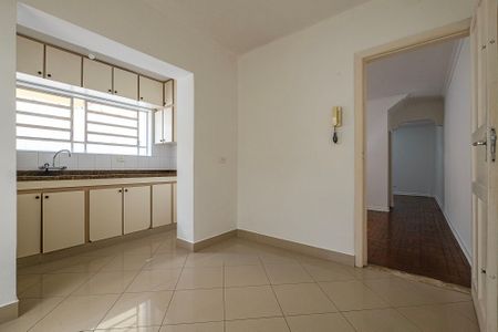 Casa para alugar com 115m², 3 quartos e 2 vagasCozinha