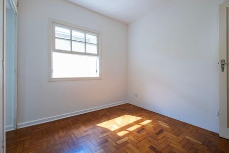 Casa para alugar com 115m², 3 quartos e 2 vagasSuíte