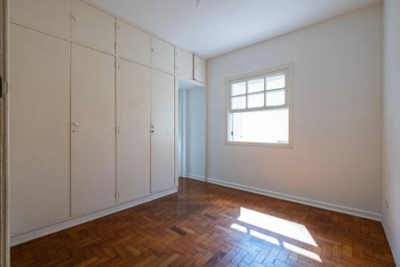 Casa para alugar com 115m², 3 quartos e 2 vagasSuíte